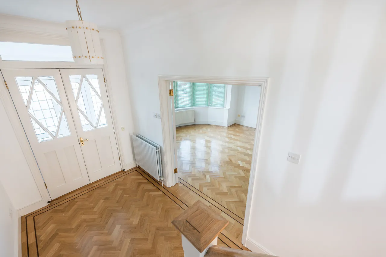 255 Popes Lane, London, photo 10