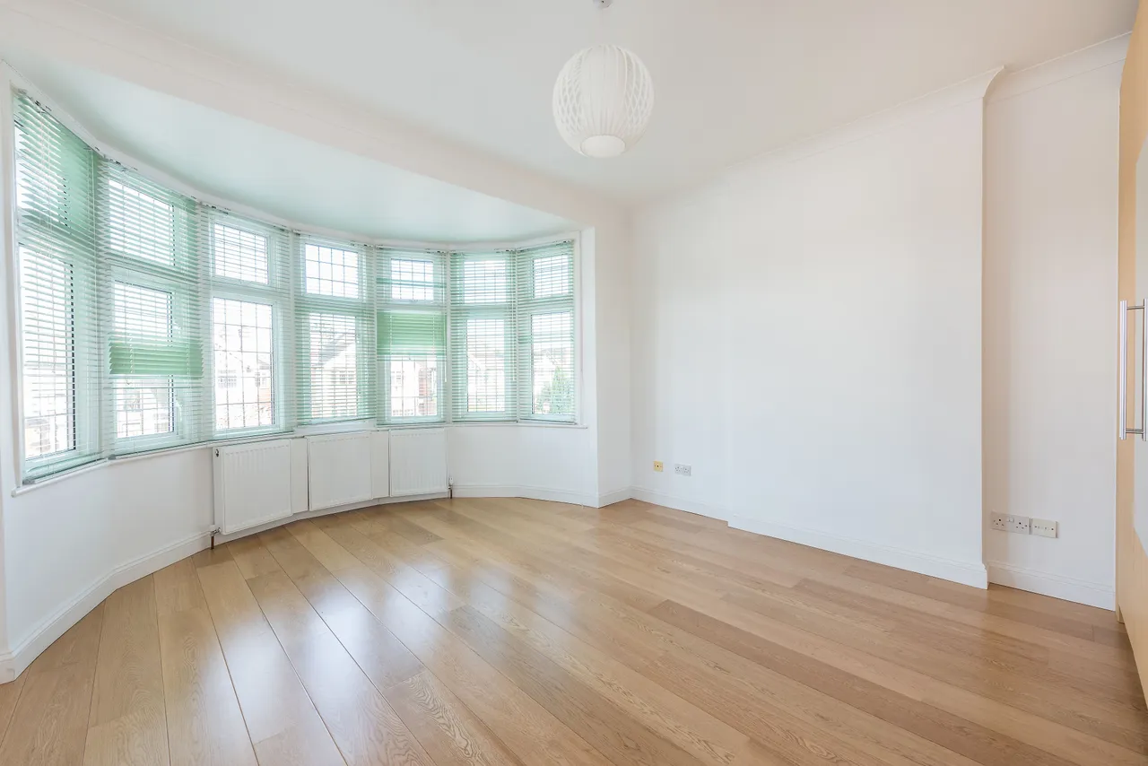 255 Popes Lane, London, photo 8