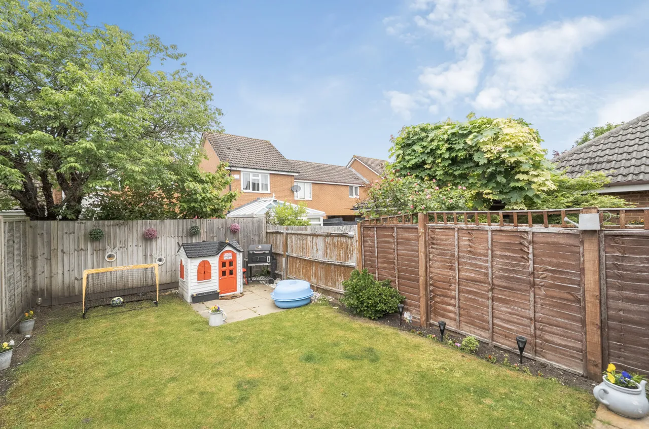 Culvercroft, Binfield, RG42, photo 18
