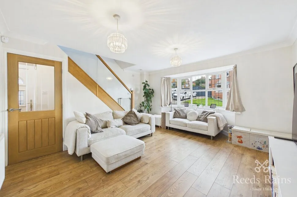 Hollin Drive, Durkar, Wakefield, WF4, photo 5