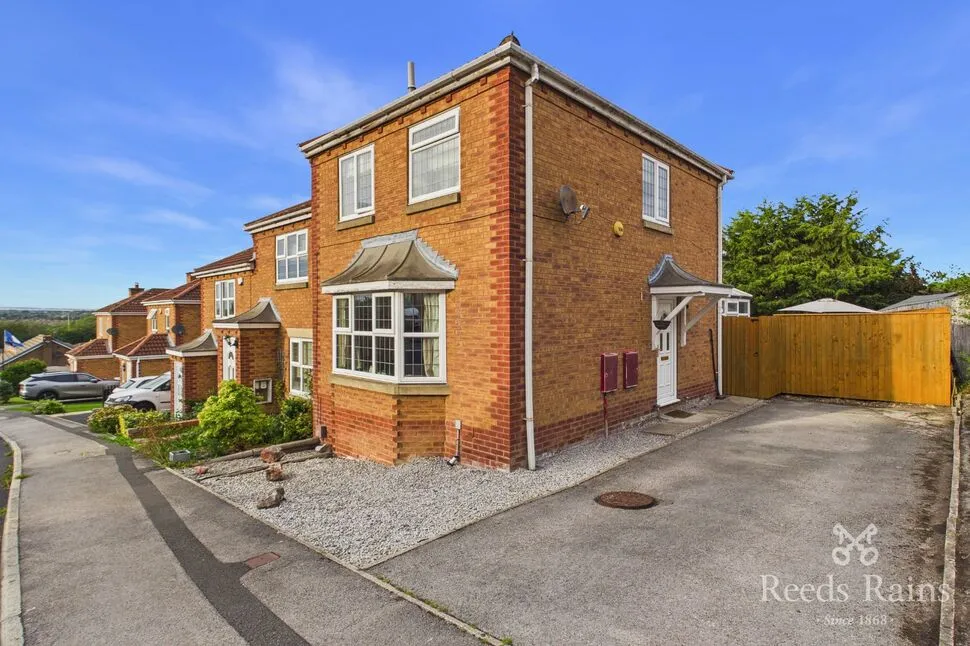 Hollin Drive, Durkar, Wakefield, WF4, photo 2