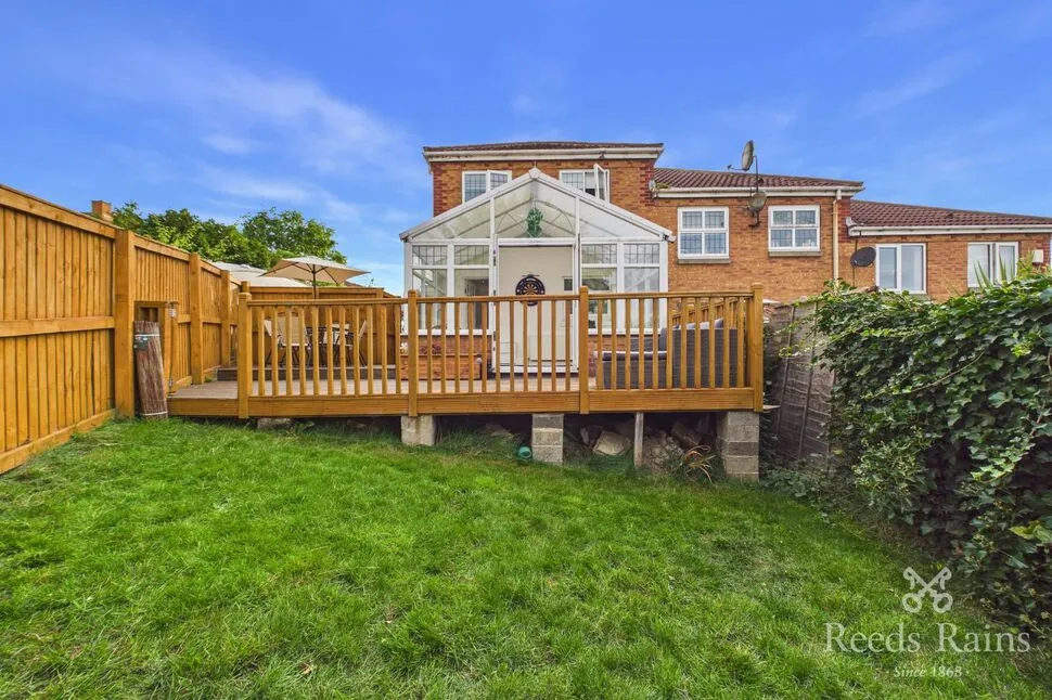 Hollin Drive, Durkar, Wakefield, WF4, photo 3