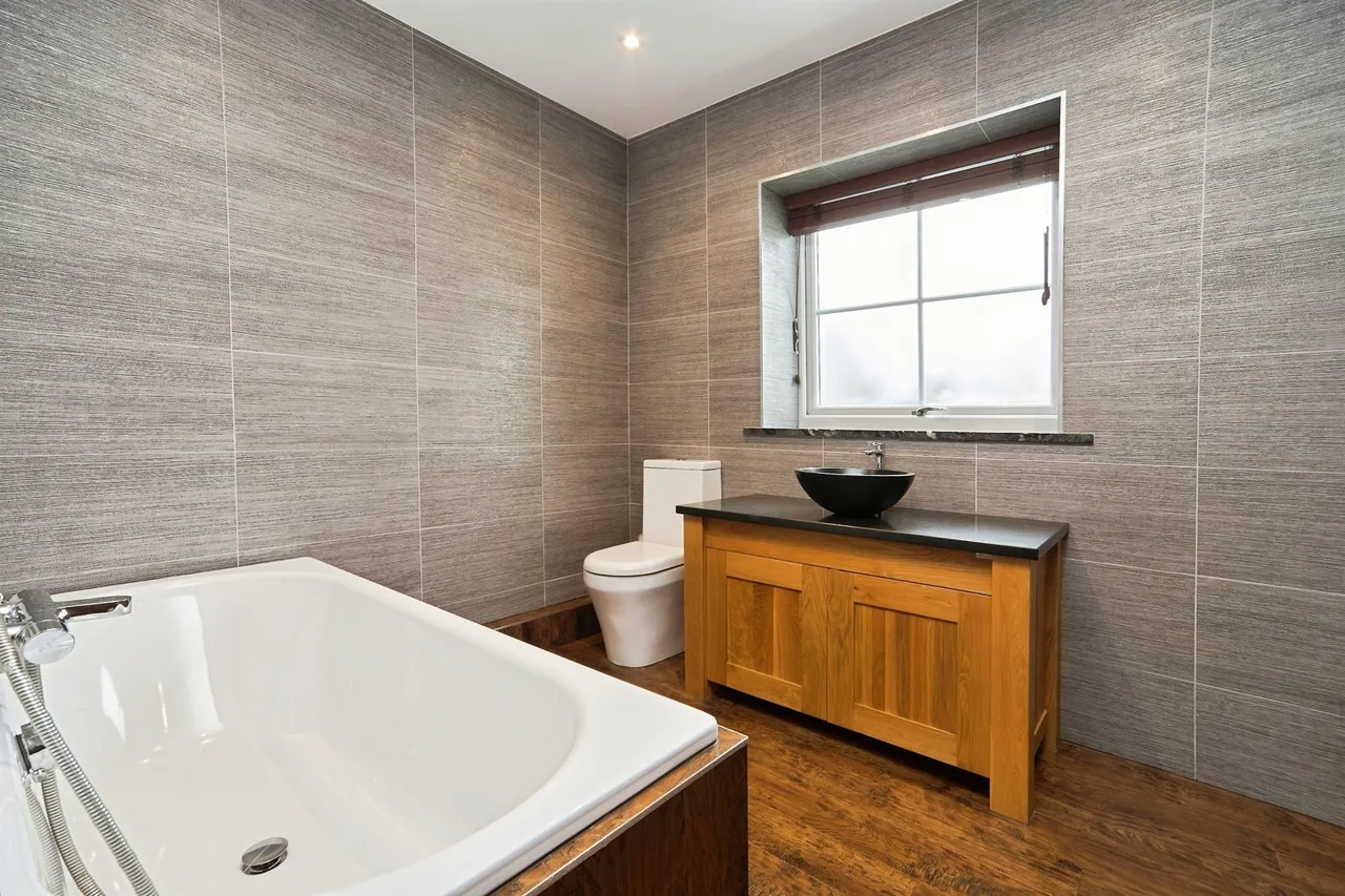 Black Moor Road, Oxenhope, BD22, photo 27