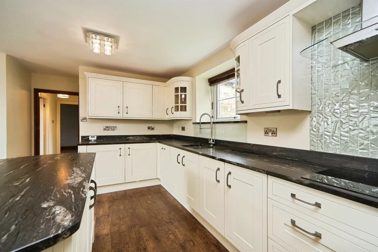Black Moor Road, Oxenhope, BD22, photo 5