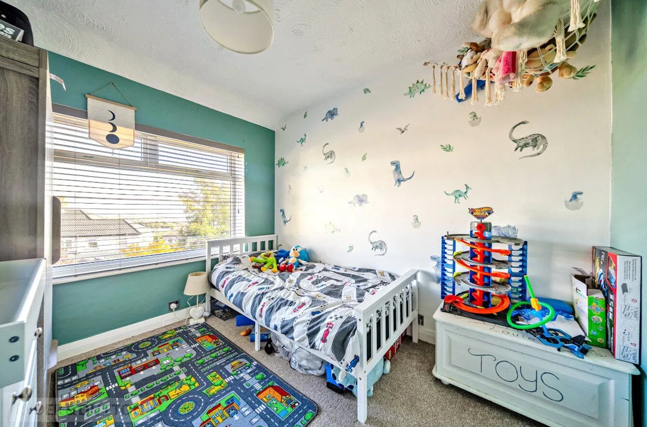 Gleanings Avenue, Halifax, HX2, photo 13