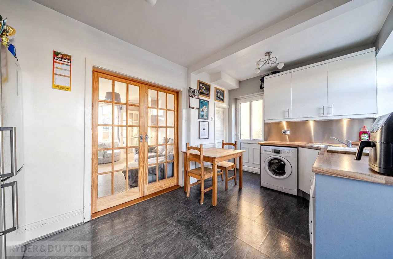 Gleanings Avenue, Halifax, HX2, photo 9