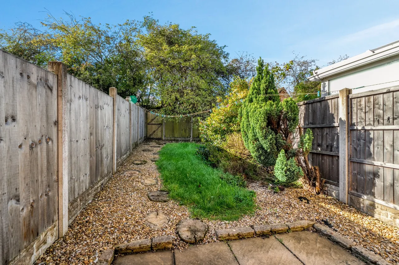 Knowle Close, Rednal, B45, photo 11