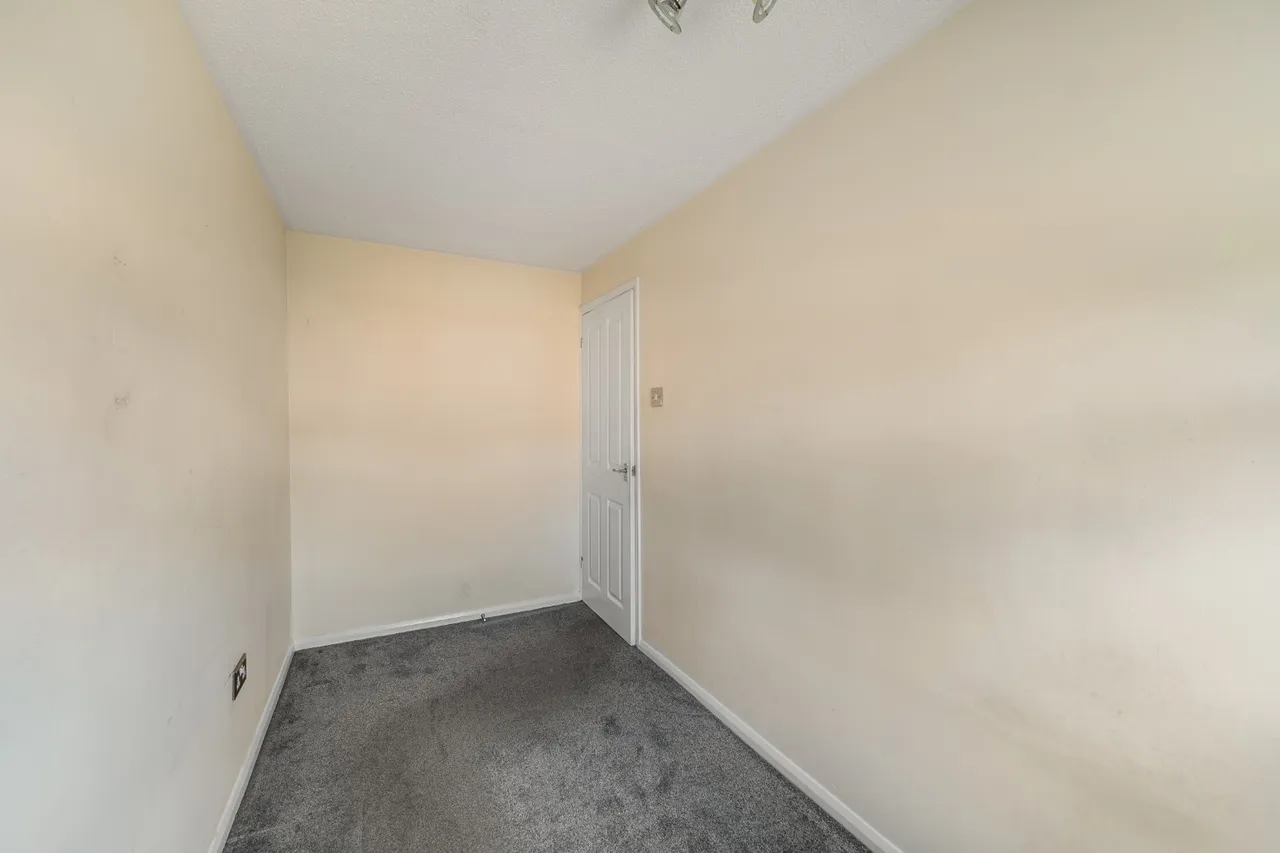 Knowle Close, Rednal, B45, photo 8