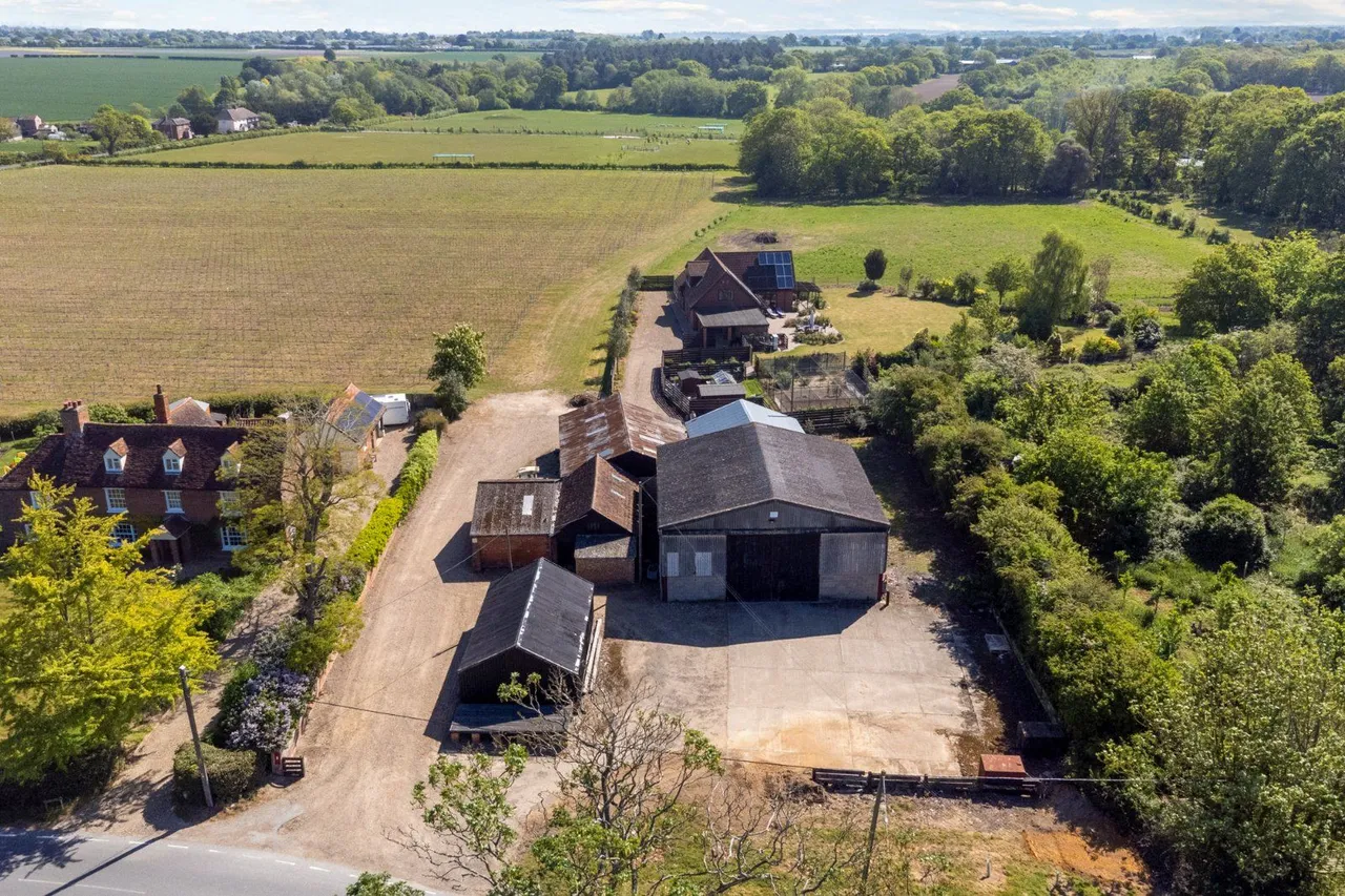 Crow Lane, Tendring, Clacton-on-Sea, Essex, CO16 9AP, photo 6