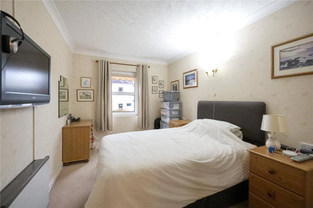 Litchdon Street, Barnstaple, EX32, photo 5