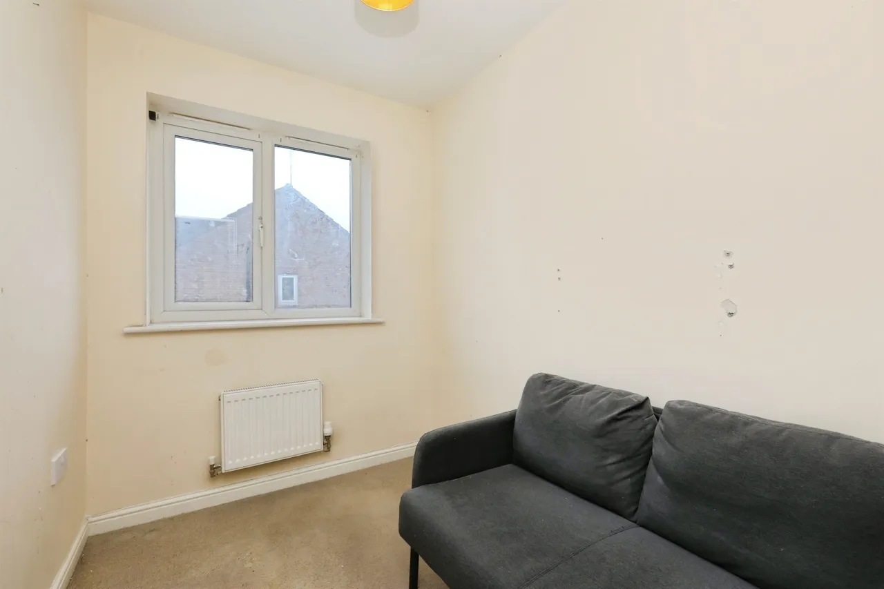 Frankham Close, Dinnington, SHEFFIELD, photo 12