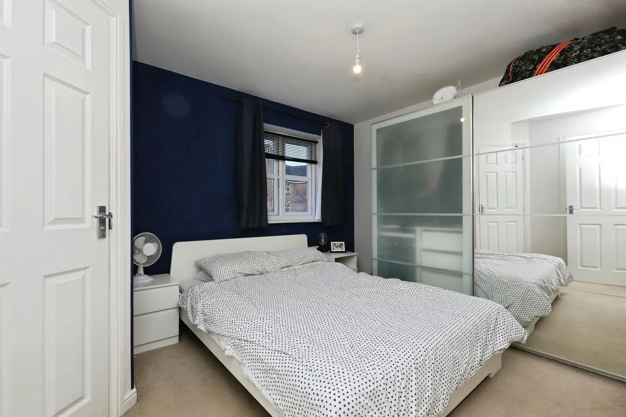 Frankham Close, Dinnington, SHEFFIELD, photo 10