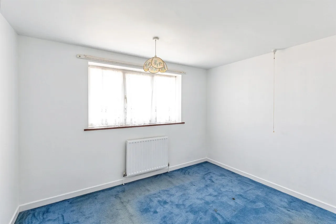Fairoaks Drive, Raunds, Wellingborough, photo 11