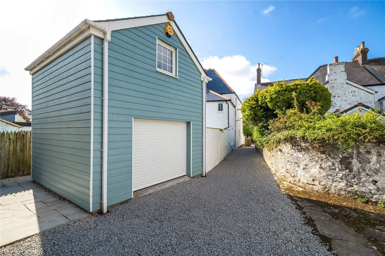 Pendarves Road, Camborne, TR14, photo 16