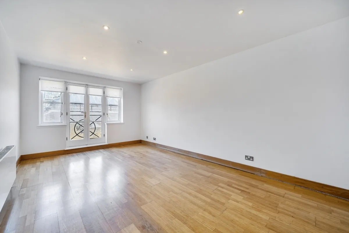Kingsley Mews, Wapping, E1W, photo 5