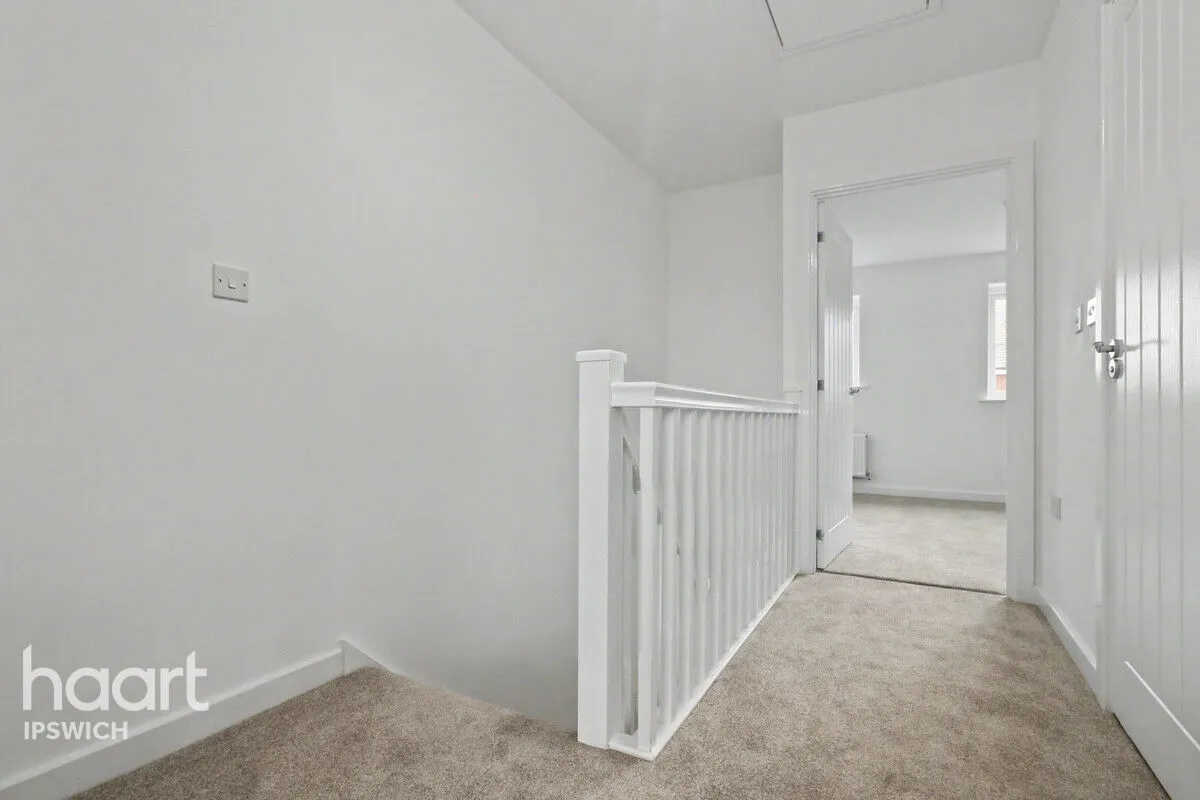 Sycamore Drive, Trimley St Martin, IP11, photo 8