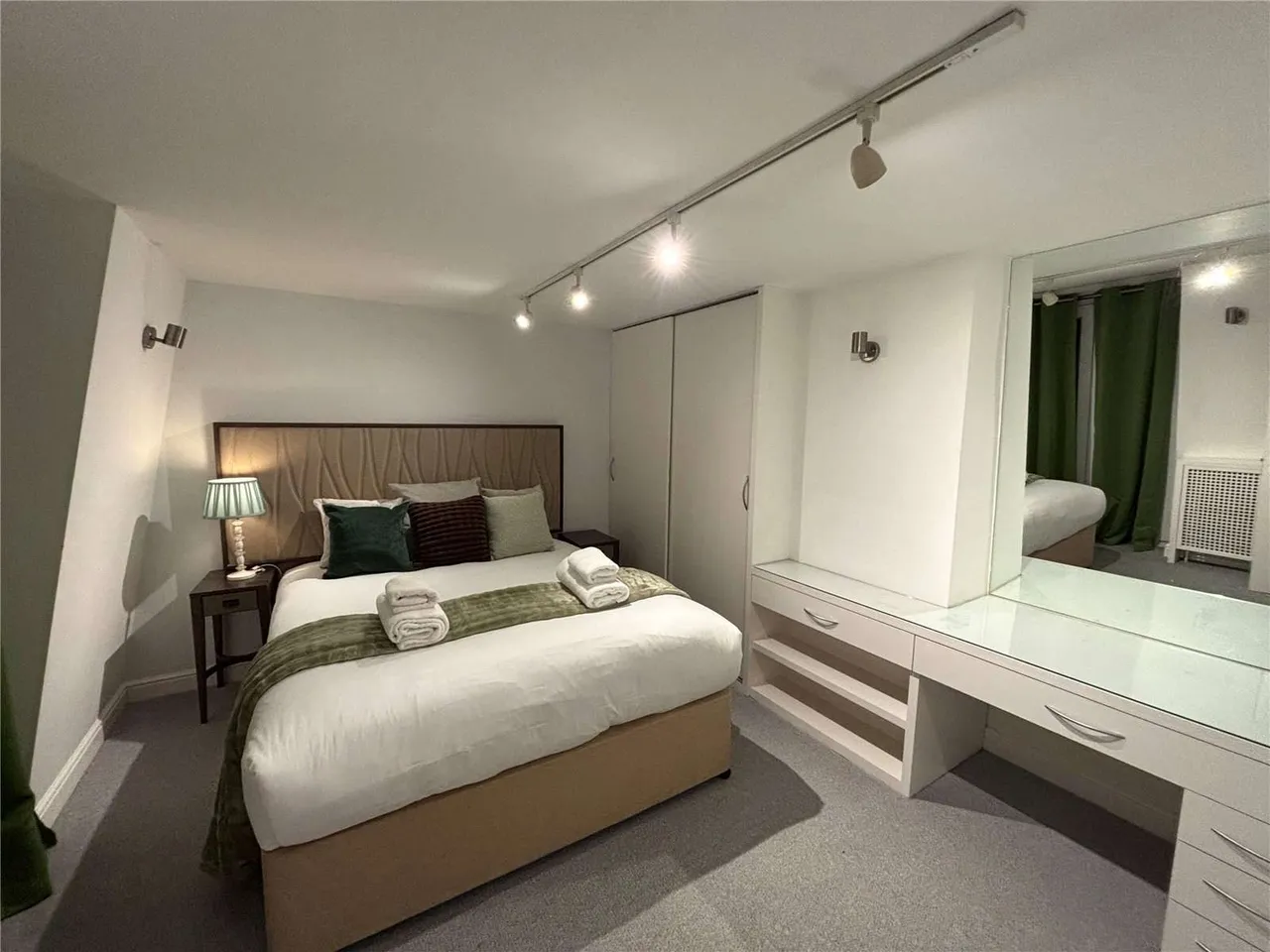Albany Road, Old Windsor, SL4, photo 13