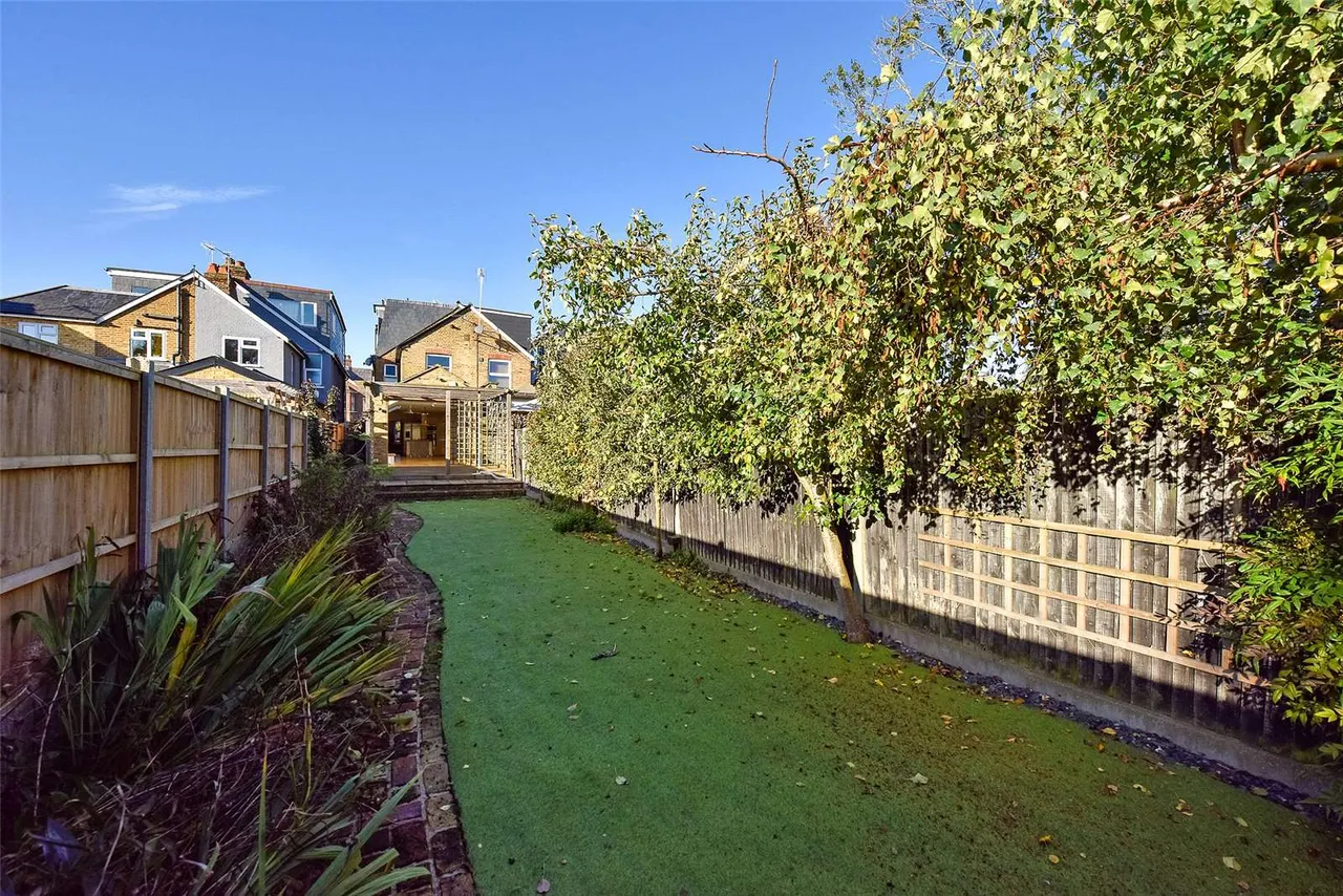 Albany Road, Old Windsor, SL4, photo 16