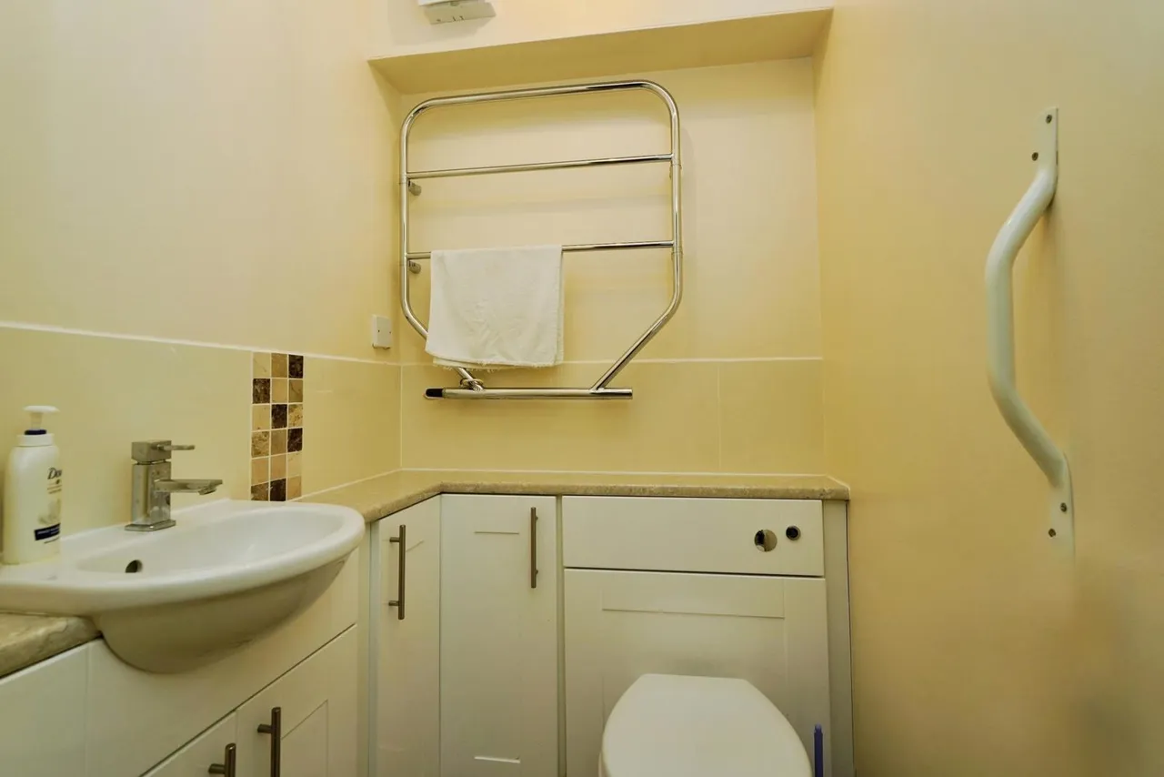 Greenway Lane, Charlton Kings, GL52, photo 9