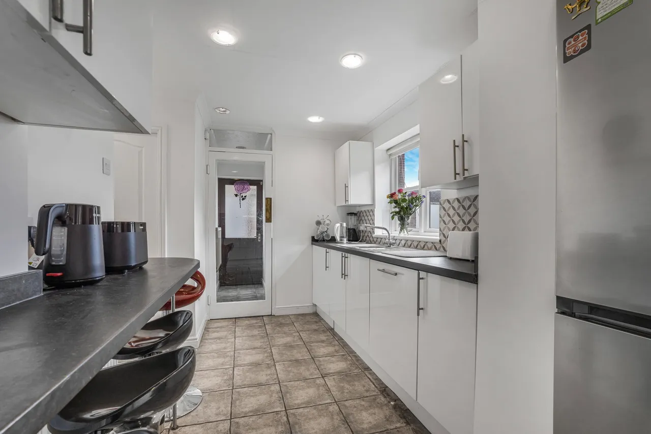 Finlay Road, Gloucester, GL4, photo 4