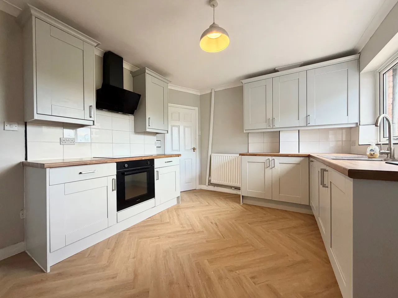 Morestead Avenue, B26, photo 5