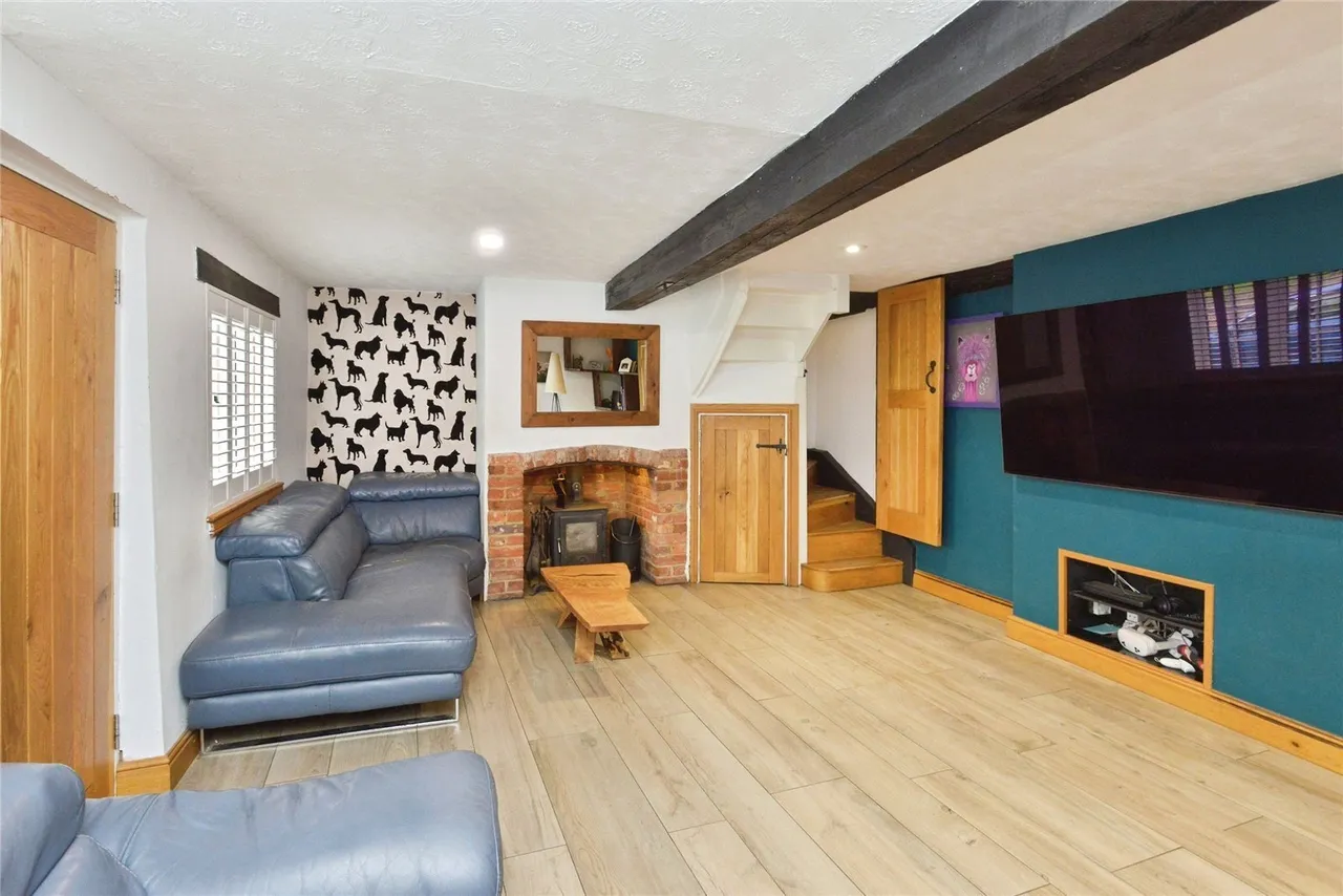 Patricks Lane, Deanshanger, Milton Keynes, Northamptonshire, MK19, photo 6