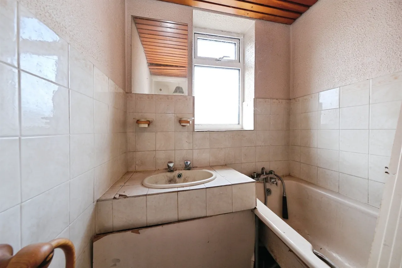 Chestnut Grove, Maltby, S66, photo 12