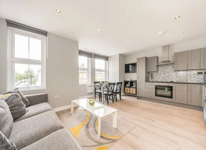 Regina Road, West Ealing, W13, photo 2