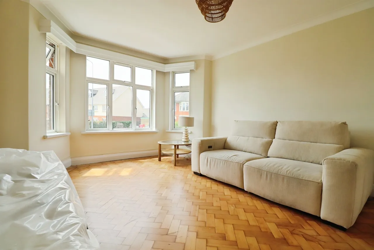 2 bed flat for sale, Western Avenue, Court CARDIFF, CF5