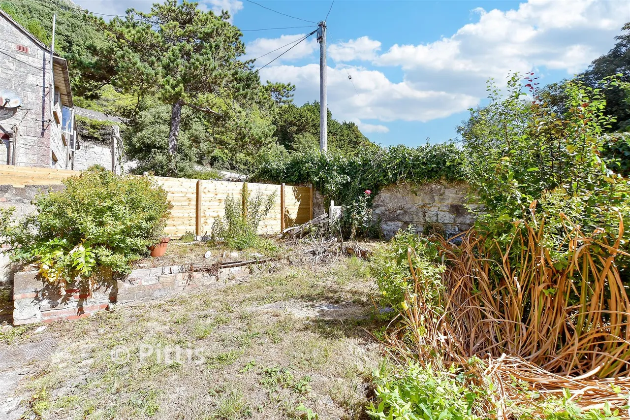 Spindlers Road, Ventnor, PO38, photo 13