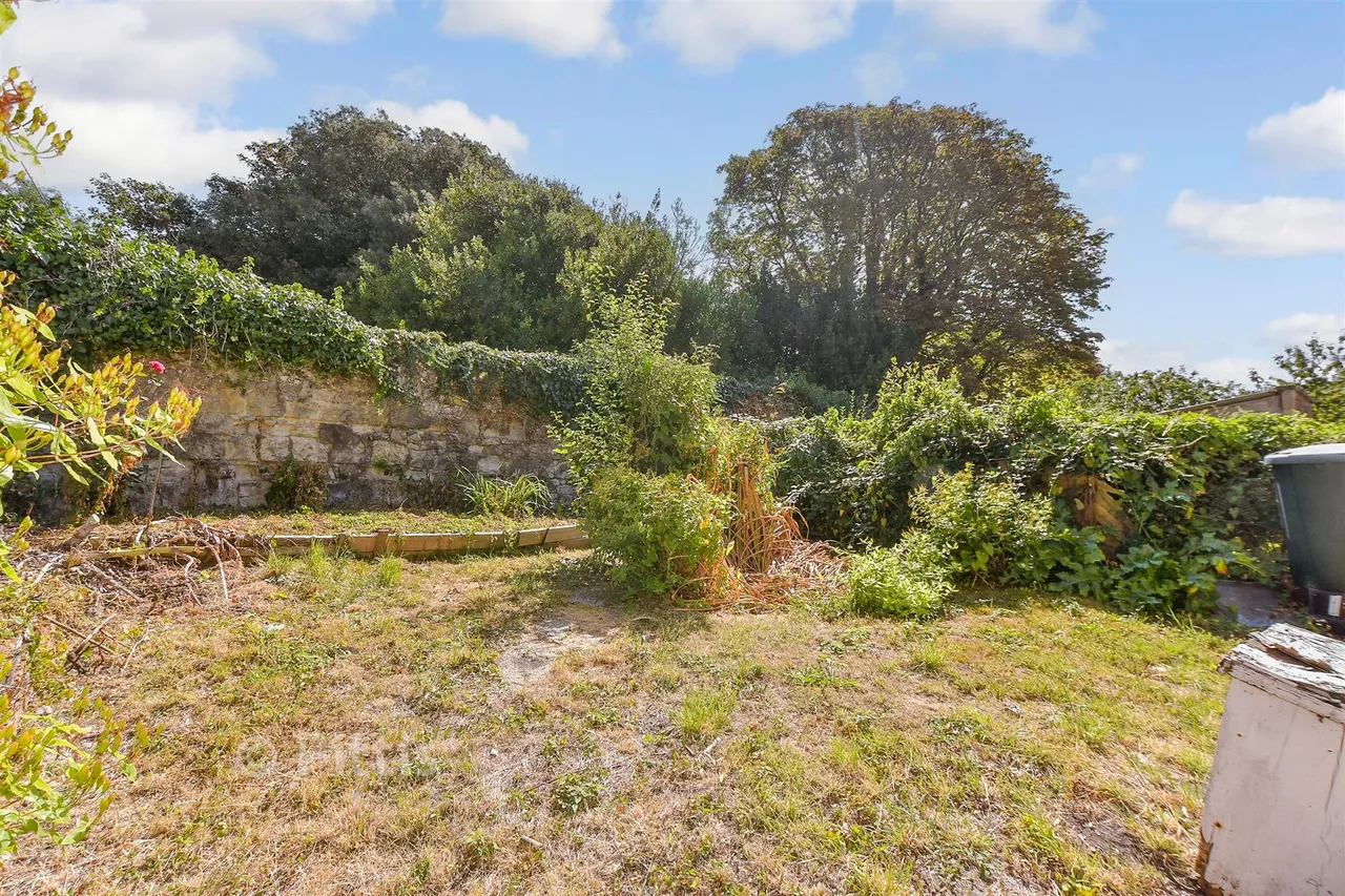 Spindlers Road, Ventnor, PO38, photo 11
