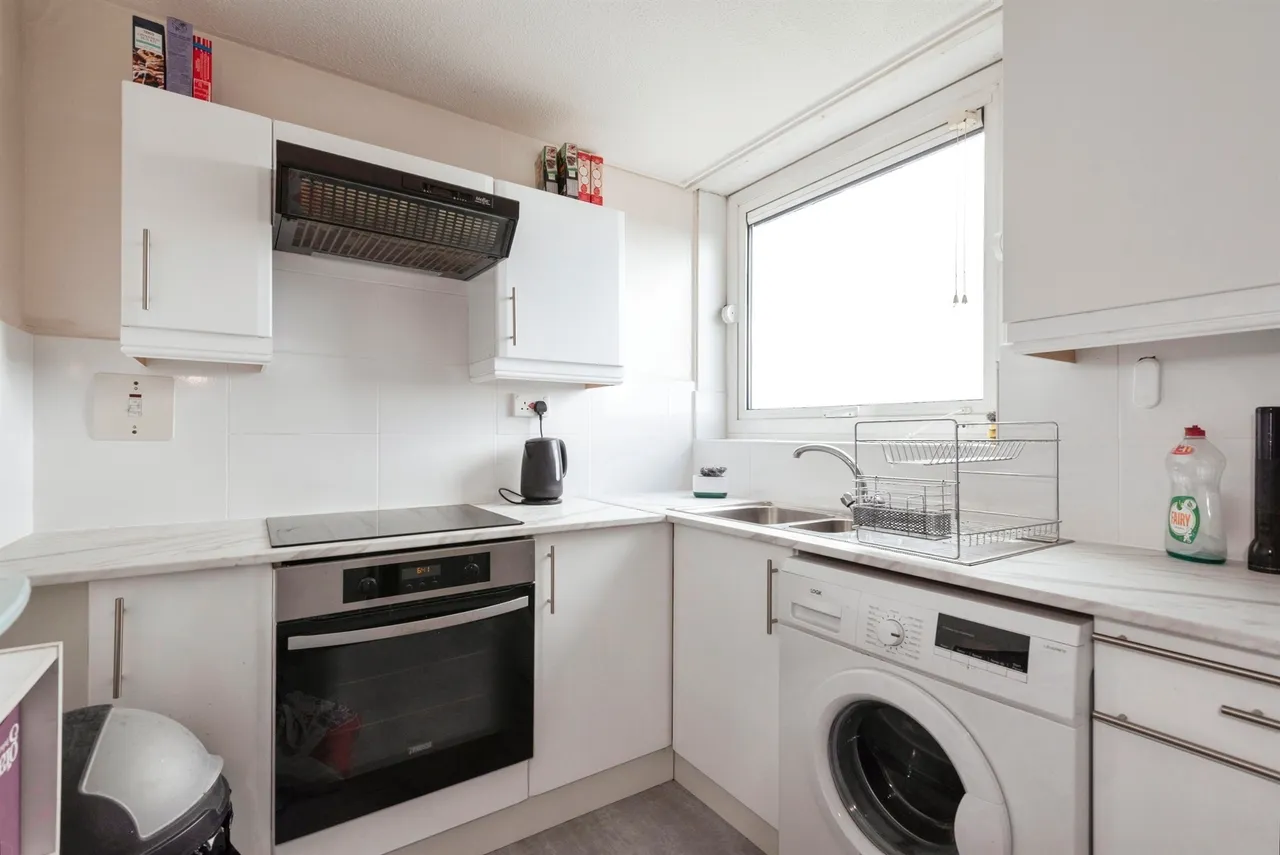 Harrow Court, Stevenage, SG1, photo 6