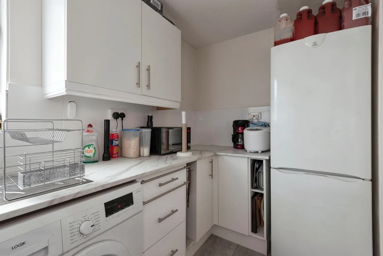 Harrow Court, Stevenage, SG1, photo 7