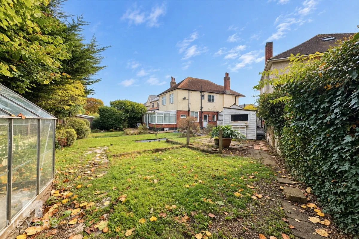 Elmsway, Bournemouth, BH6, photo 2