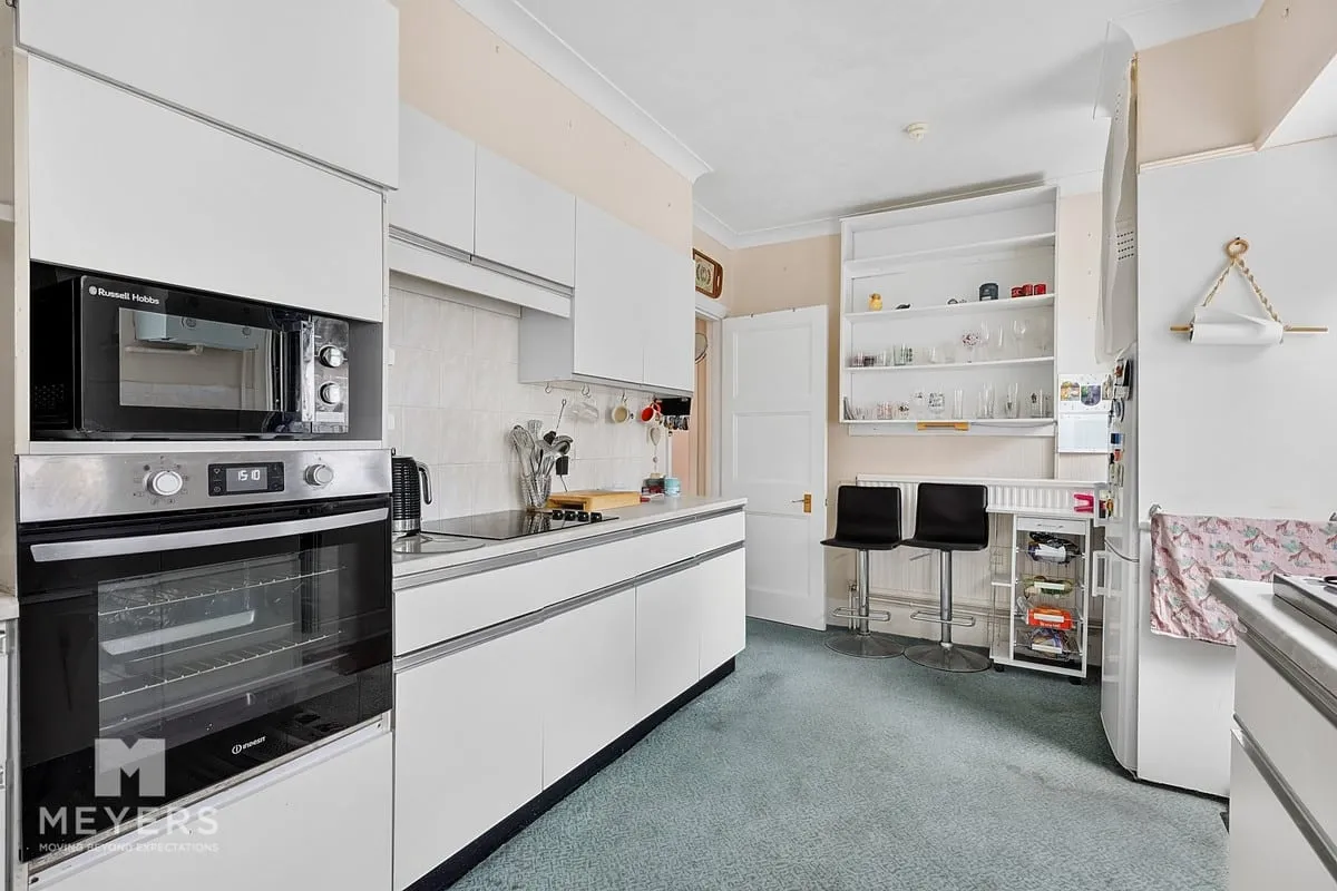 Elmsway, Bournemouth, BH6, photo 5