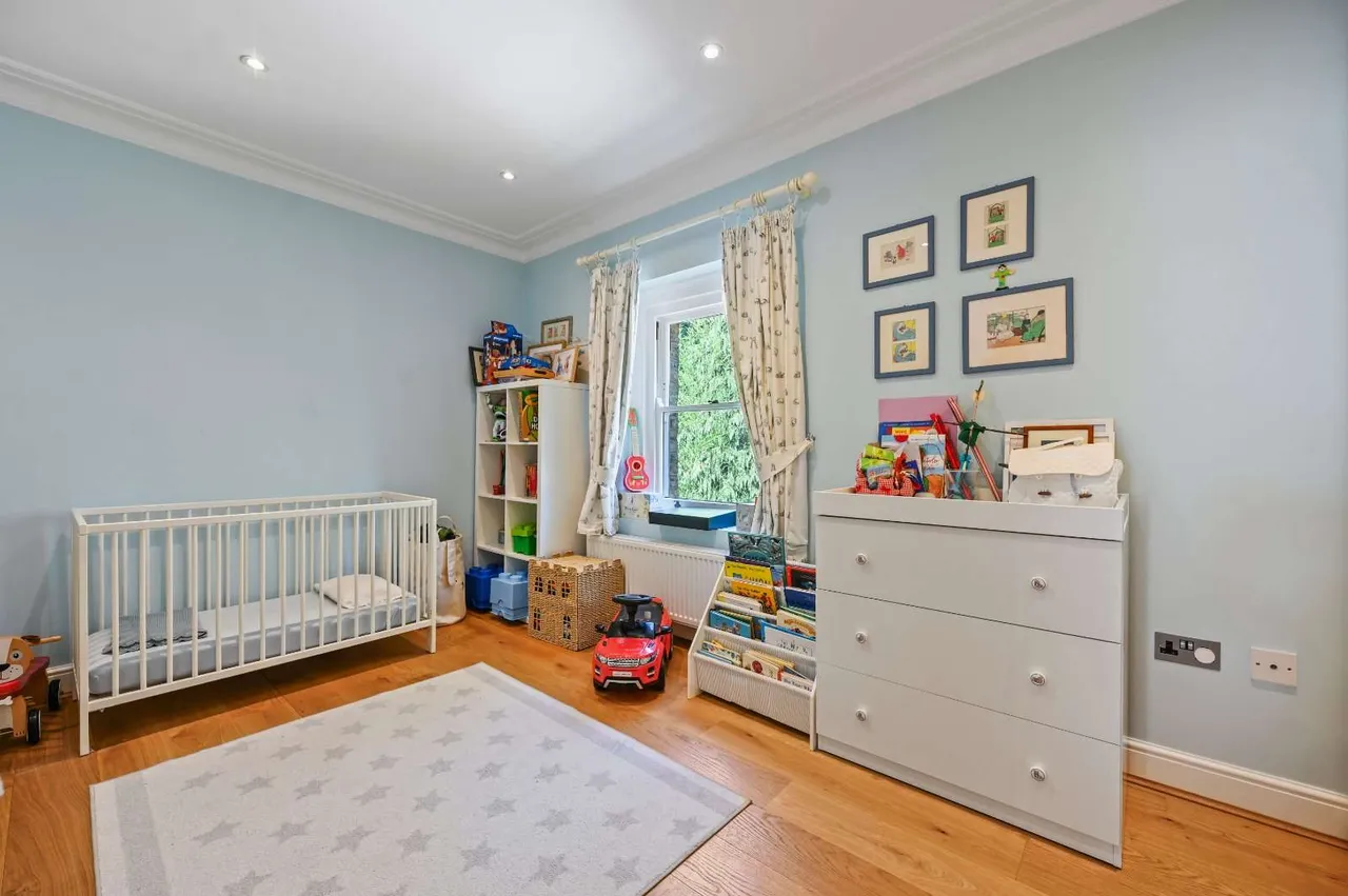 Southcombe Street, London, W14 0RA, photo 9
