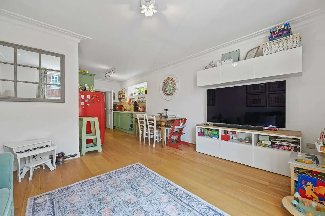 Southcombe Street, London, W14 0RA, photo 5