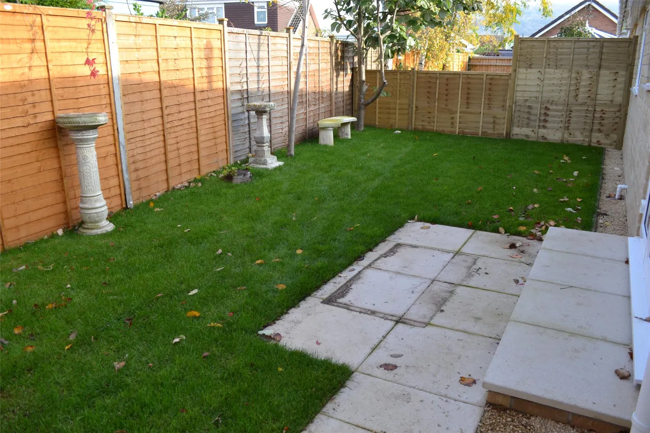 Station Road, Gloucestershire, Bishops Cleeve, GL52 8HH, photo 6