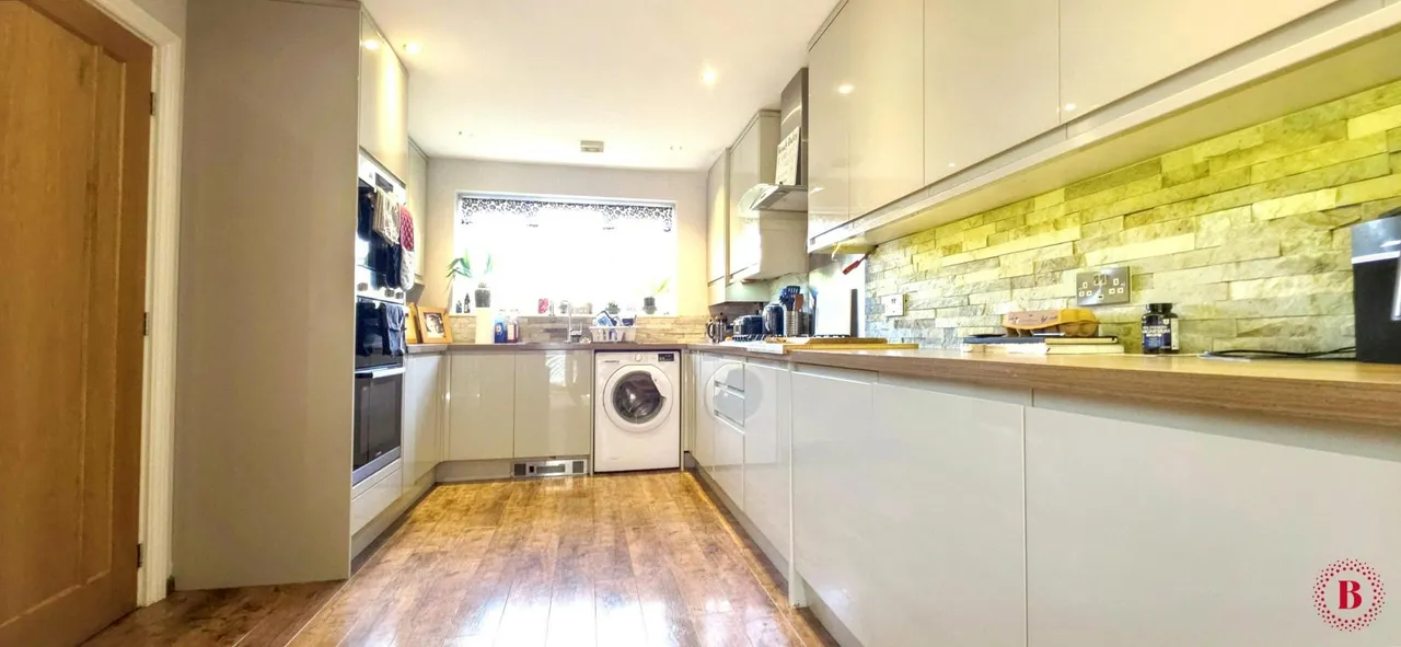 Southwick Drive, Tamworth, B77, photo 12