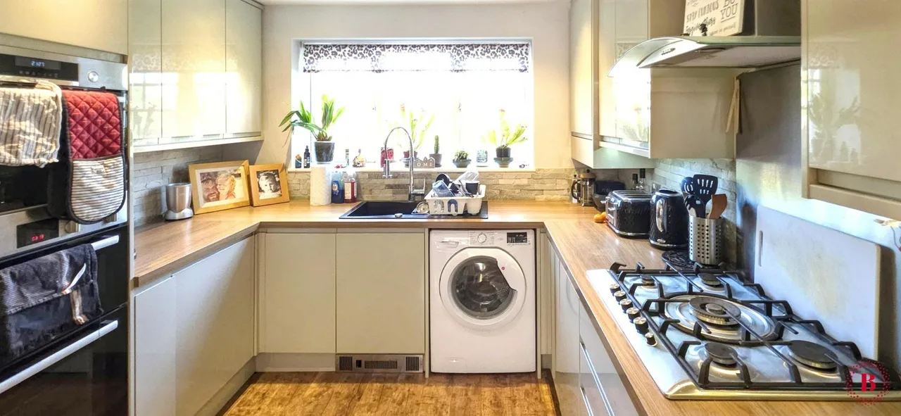 Southwick Drive, Tamworth, B77, photo 10
