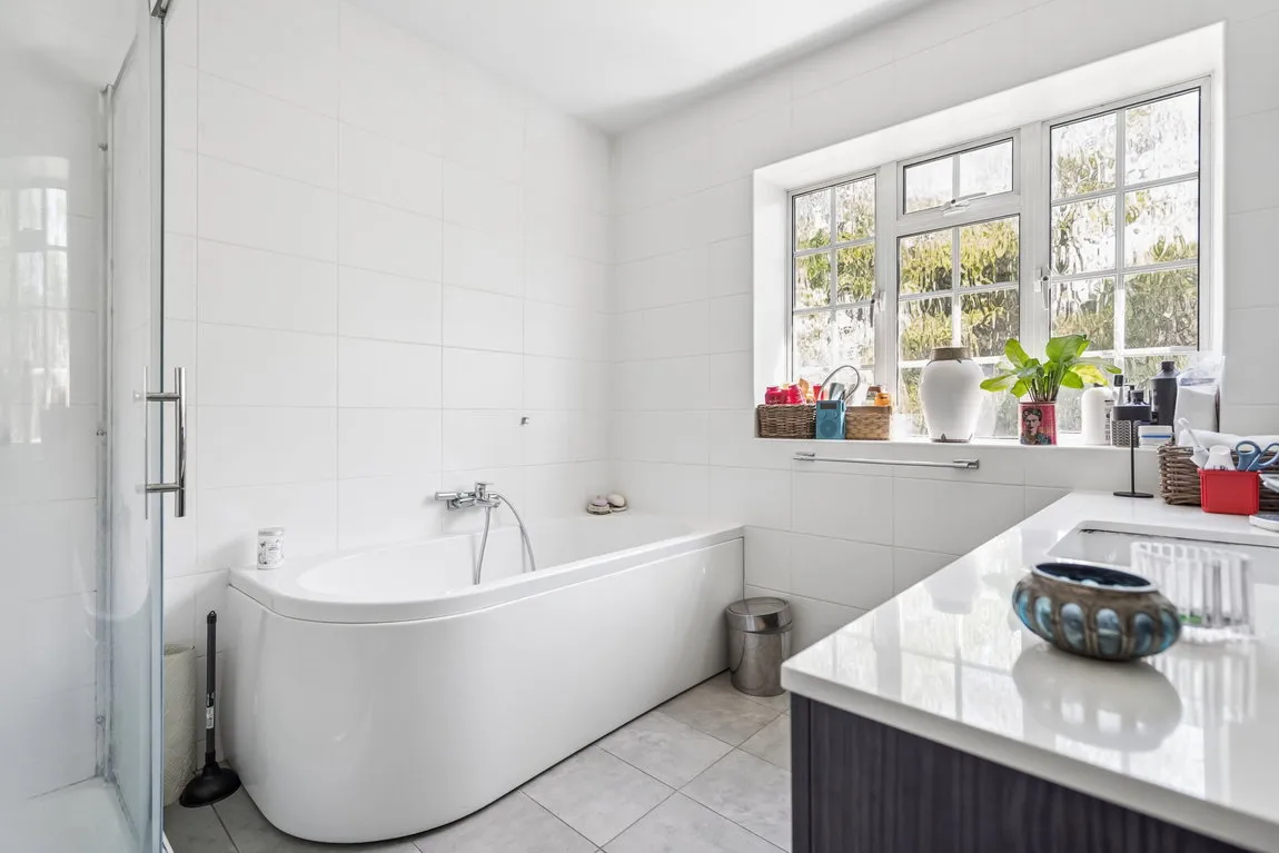 Cuckoo Hill Road, Pinner, HA5, photo 10