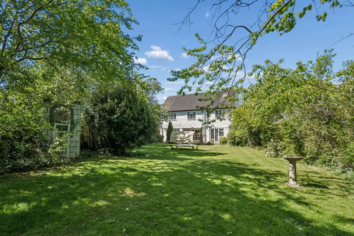 Cuckoo Hill Road, Pinner, HA5, photo 18