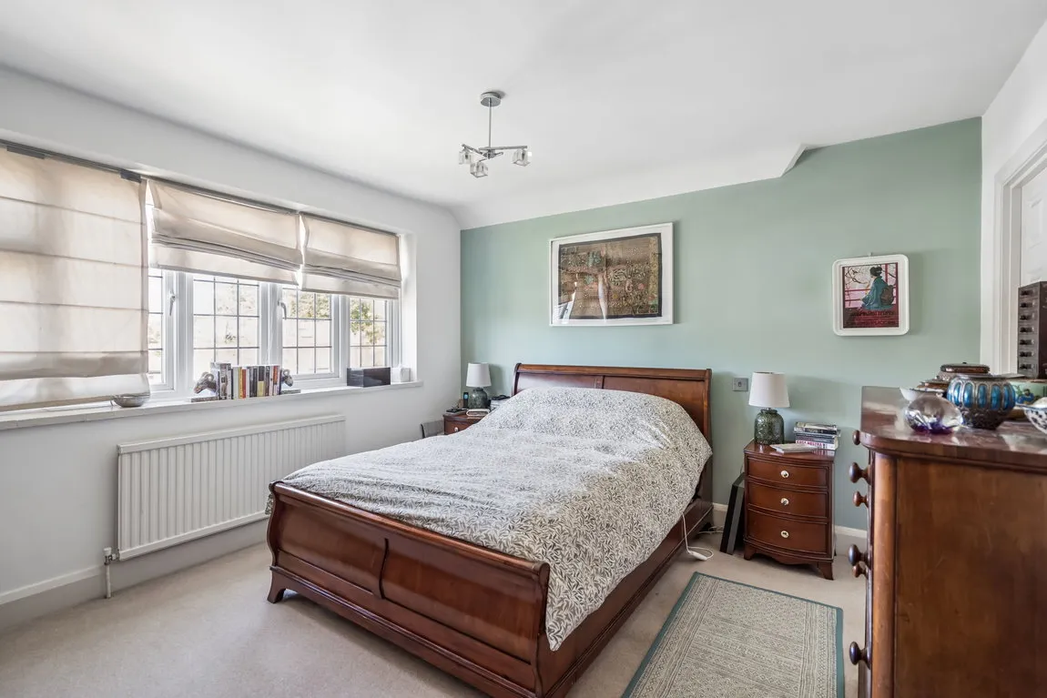 Cuckoo Hill Road, Pinner, HA5, photo 13