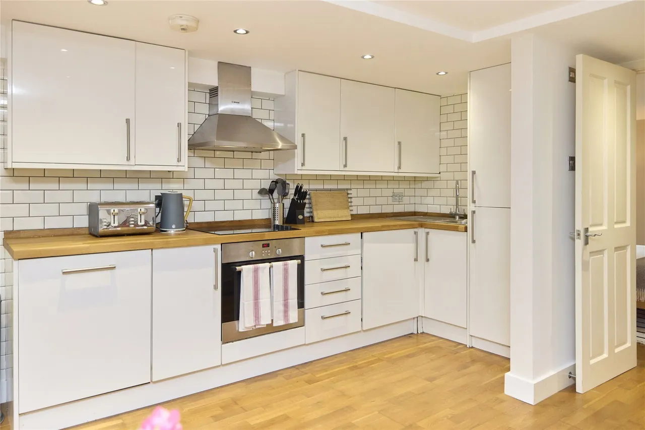 Mildenhall Road, Clapton, London, E5, photo 4
