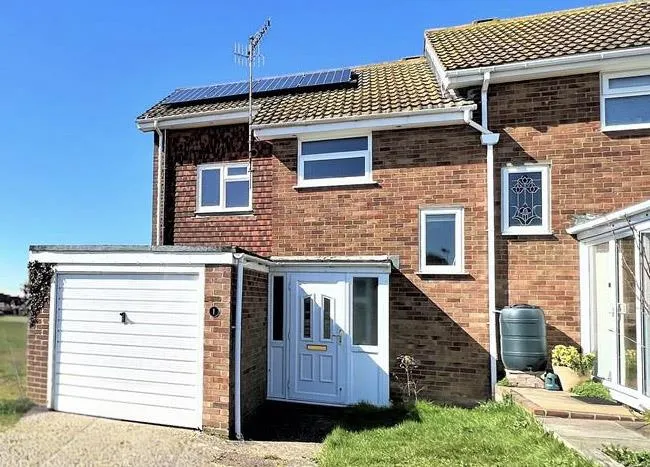 3 bed house for sale — College Road, Bexhill-On-Sea, TN40 1TG