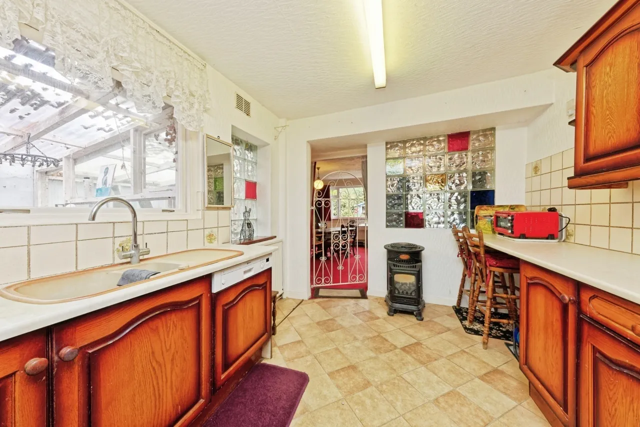 Valley Road, River, Kent, CT17, photo 12