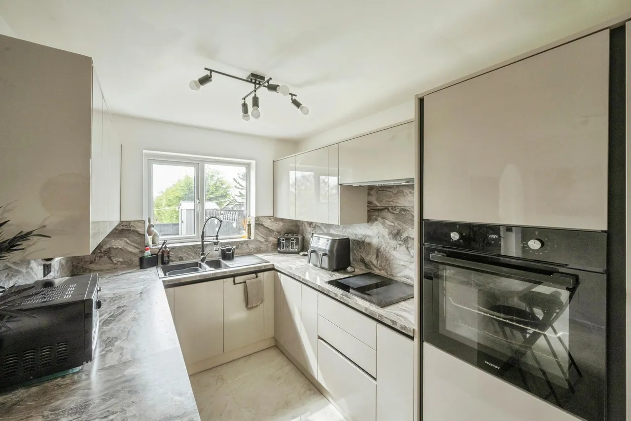 Prospect Close, Swinefleet, DN14, photo 12
