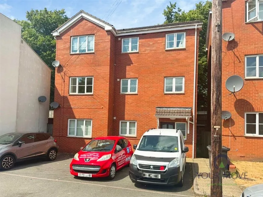 1 bed flat for sale — Abberley Street, Dudley, West Midlands, DY2