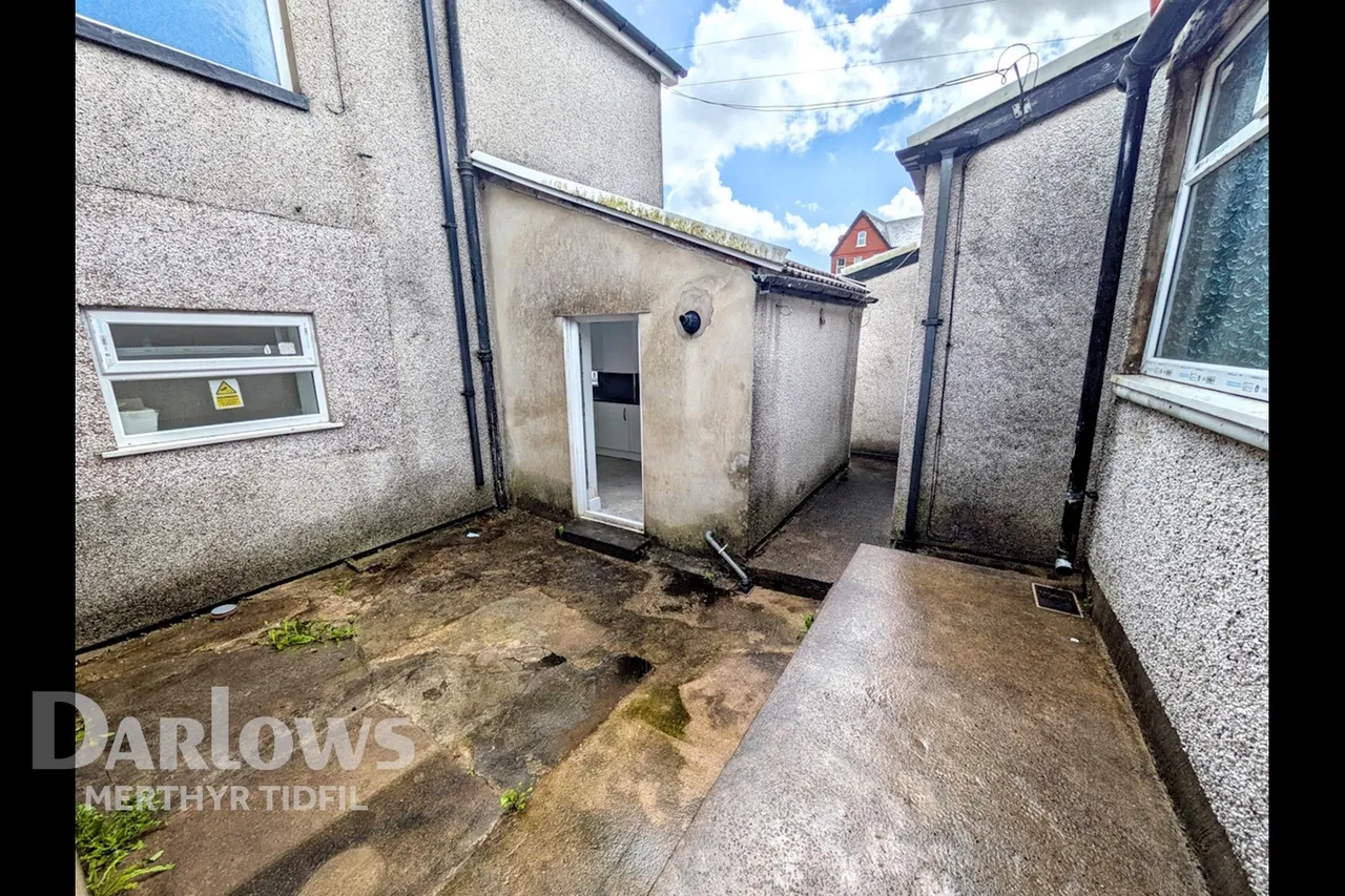 Pantglas Road, Merthyr Tydfil, photo 22
