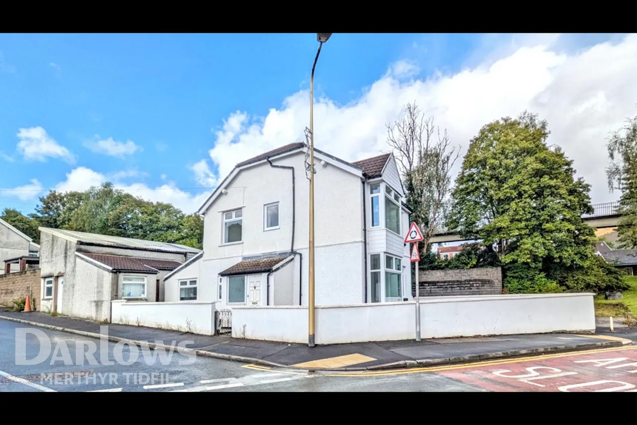 Pantglas Road, Merthyr Tydfil, photo 2
